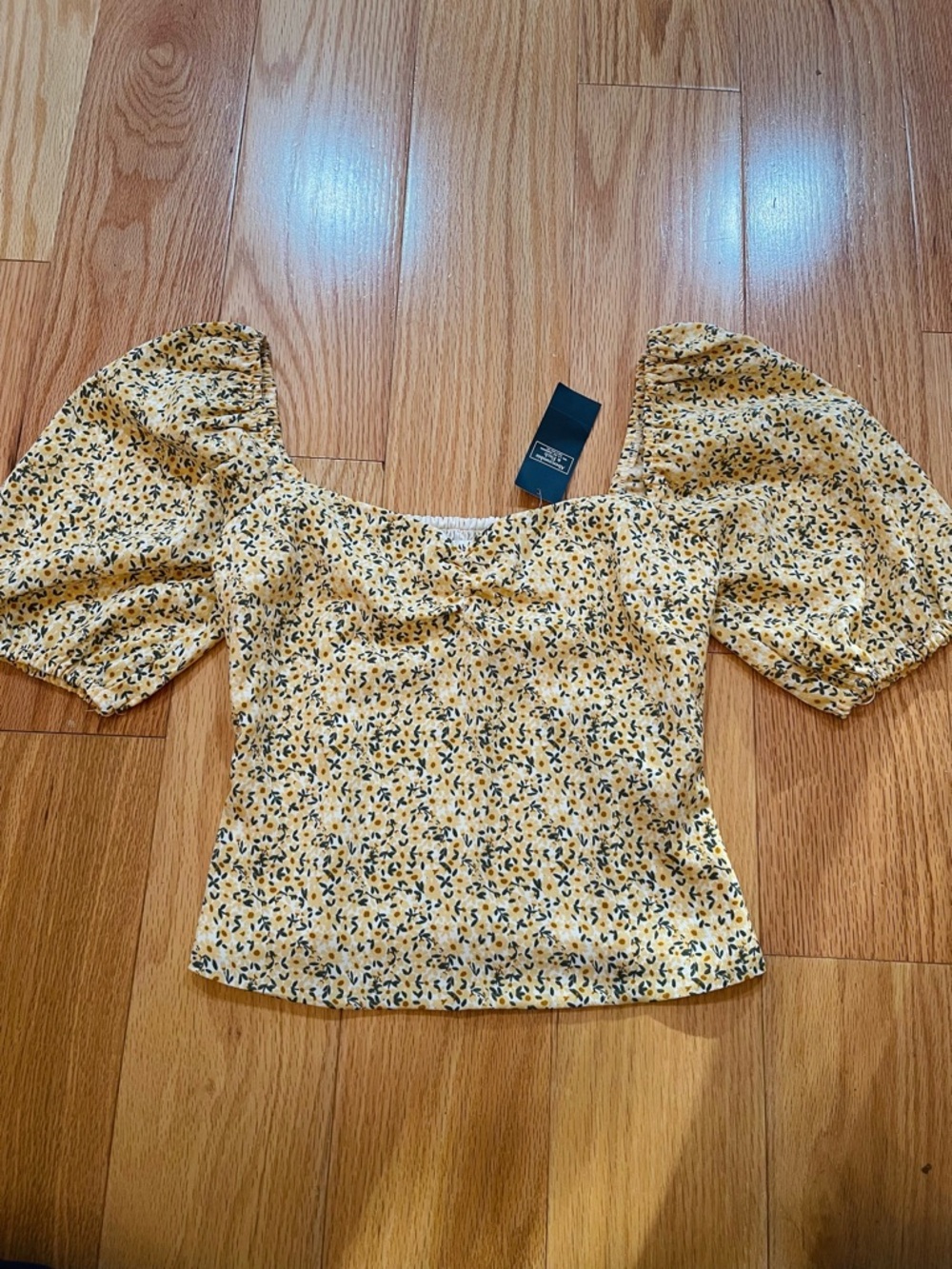 Abercrombie & Fitch Yellow Floral Puff-Sleeve Square Neck Top